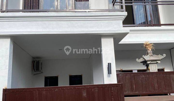 2 Storey House Ready to Occupy Jl. Kebo Iwa Utara Denpasar Bali 2