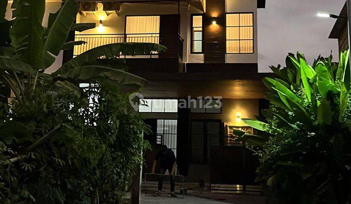 Rumah 2 Lantai Full Furnished Dekat RS Balimed jl. mahendradata denpasar Bali 1