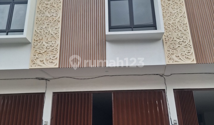 Ruko Baru Siap Pakai 500 Meter Dari Pantai Jl. Bakung Sari Kuta Bali Ruko Baru Siap Pakai 500 Meter Dari Pantai Jl. Bakung Sari Kuta Bali