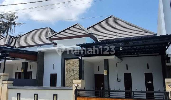 3 Bedroom House Near RSUP Mangusada Kapal and Puspem Badung Bali