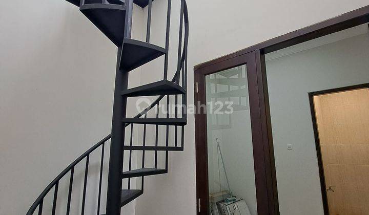 Dijual Rumah Cantik Modern Mewah di Cipinang Jakarta Timur 21