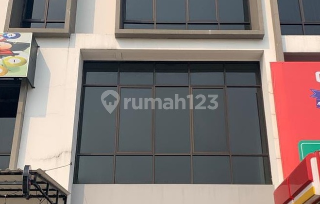 Di Sewakan Ruko.2.5 Lantai Citra Raya
