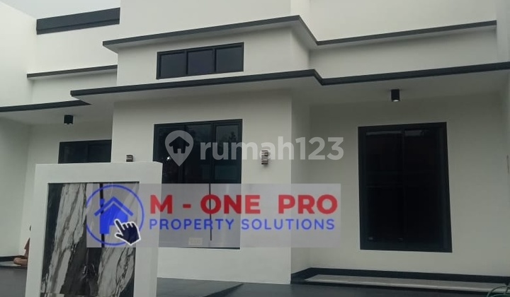 Di Jual Rumah Posisi Hoek Citra Raya