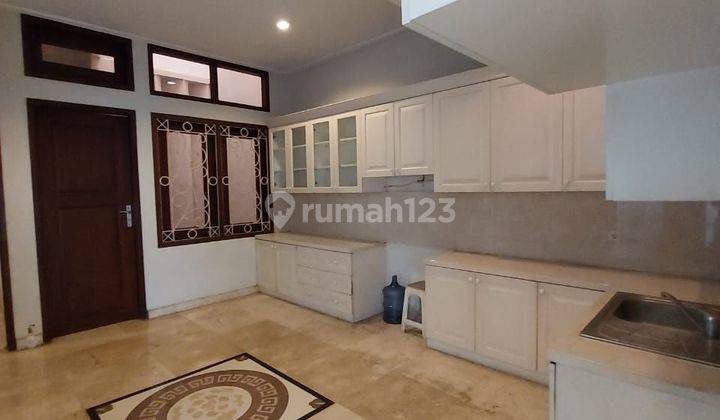 Di JUAL RUMAH MEWAH KEBAYORAN JAKARTA SELATAN 2