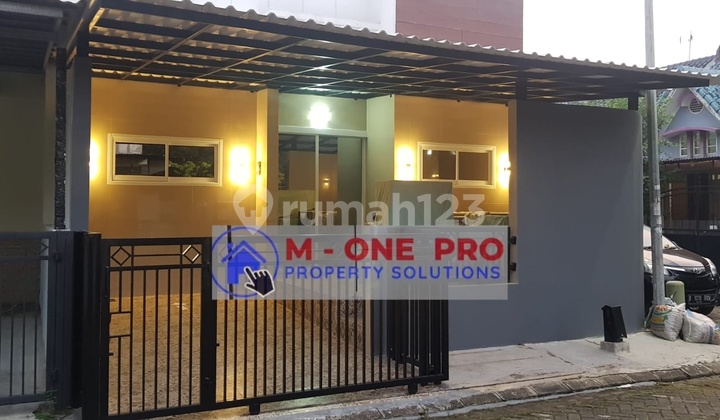 For Sale Corner House Semi Furnished