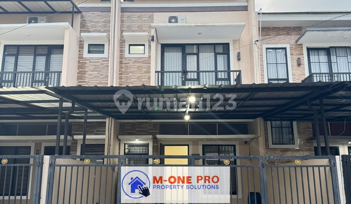 Di Jual Rumah 2.lantai Semi Furnished