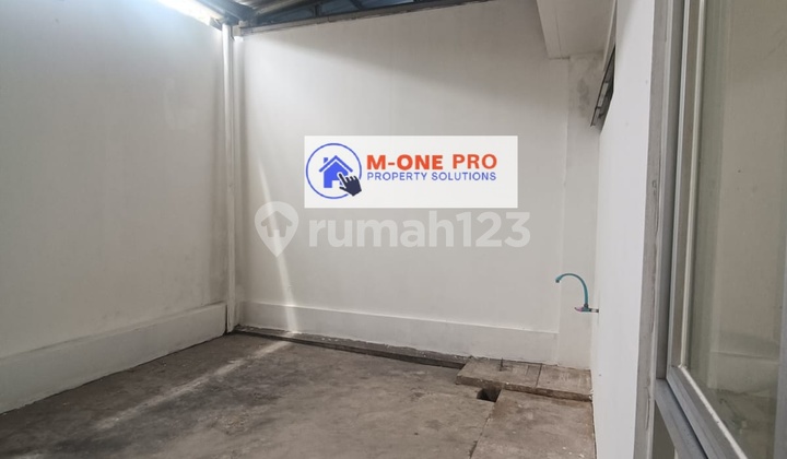 For Rent: 2.5-Story Shop House in Citra Raya 2