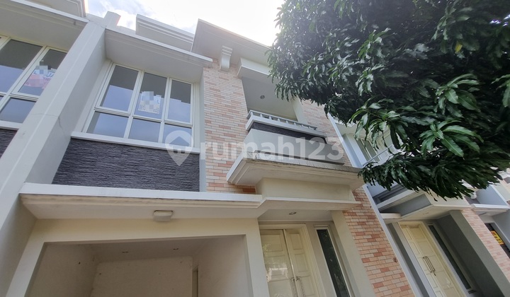 Rumah baru belum pernah dihuni di cluster Edison dekat ke UMN, Scientia Garden, Summarecon Serpong, Tangerang, Banten  2