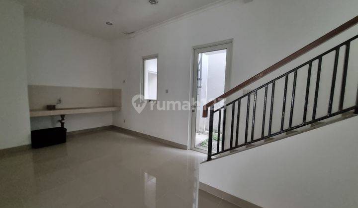 Rumah baru belum pernah dihuni di cluster Edison dekat ke UMN, Scientia Garden, Summarecon Serpong, Tangerang, Banten  10