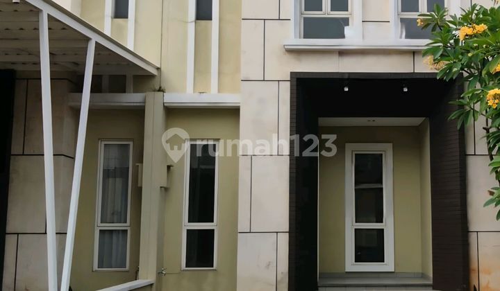 Ready-to-Occupy House, 112M Land Area in Sutera Leora. Alamsutera