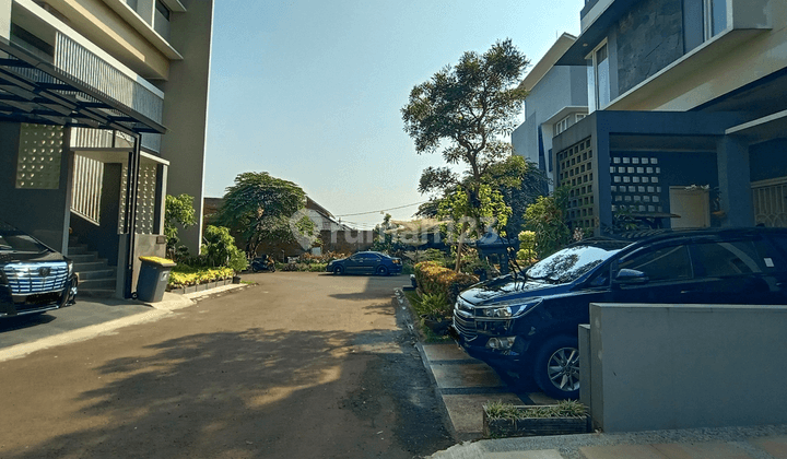 Harga Nego Rumah Mewah + Rooftop di Cilandak Pd. Labu Dkt Cipete Tebet 2