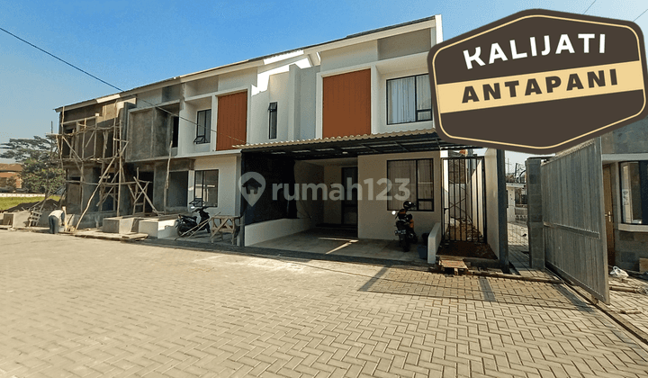 Hot Sale Rumah 2 Lt Strategis di Kalijati Antapani Dkt Arcamanik 1