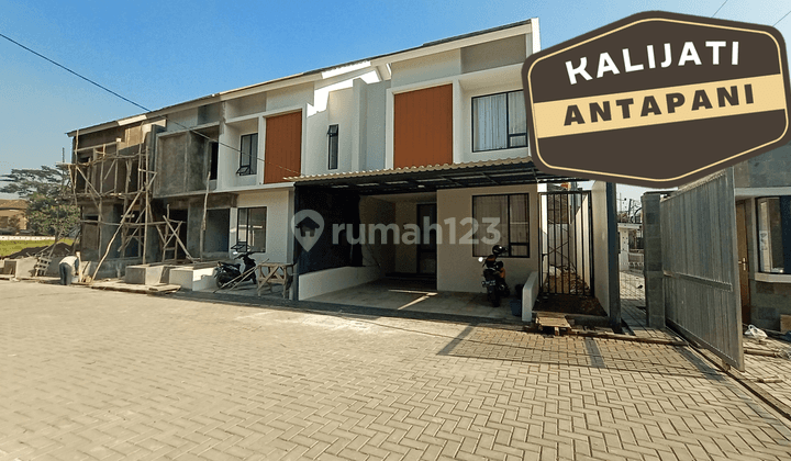 Siap Huni Rumah di Antapani Kulon Dkt Batununggal Kiara Condong 1