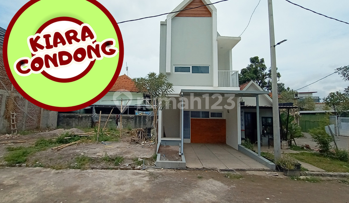 Hot Property 2-Storey House in Kiaracondong Near Batununggal East Bandung