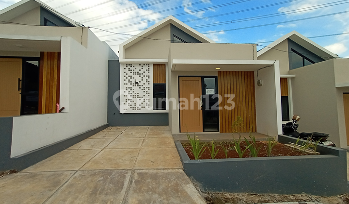 DP 0% Rumah Hook Fasum Mewah di Jatinangor Dkt Cileunyi Cinunuk DP 0% Rumah Hook Fasum Mewah di Jatinangor Dkt Cileunyi Cinunuk
