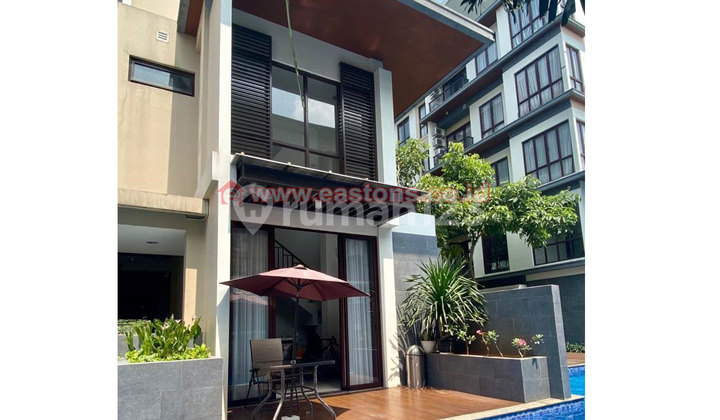 DIJUAL RUMAH DI DAERAH BSD CITY 1,5 LANTAI - SEMI FURNISH (KG005047)