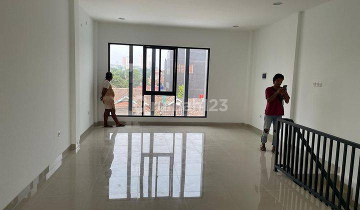 Sedang Dibangun Ruko Gandeng 2 10