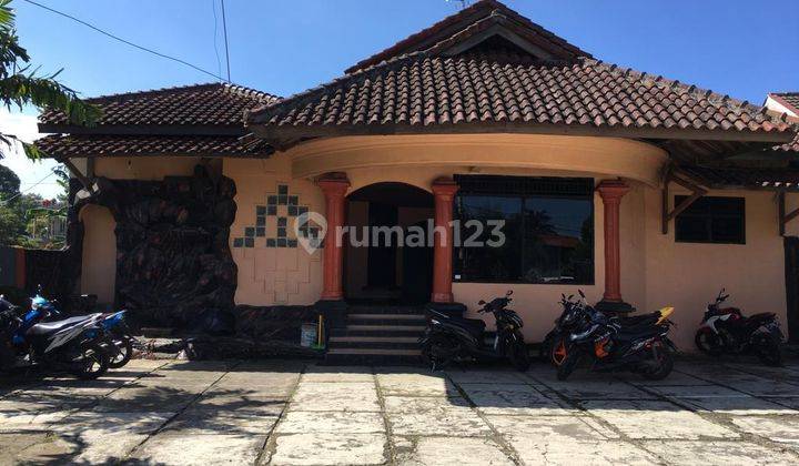 Dijual  2 Villa & 1 Wisma  Puncak Bogor  29 Kamar 2