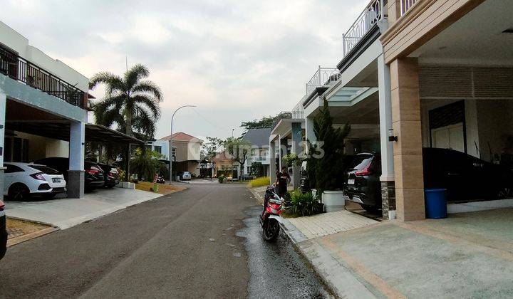 Rumah Delatinos BSD City Cantik & Rapih Hadap Timur 2