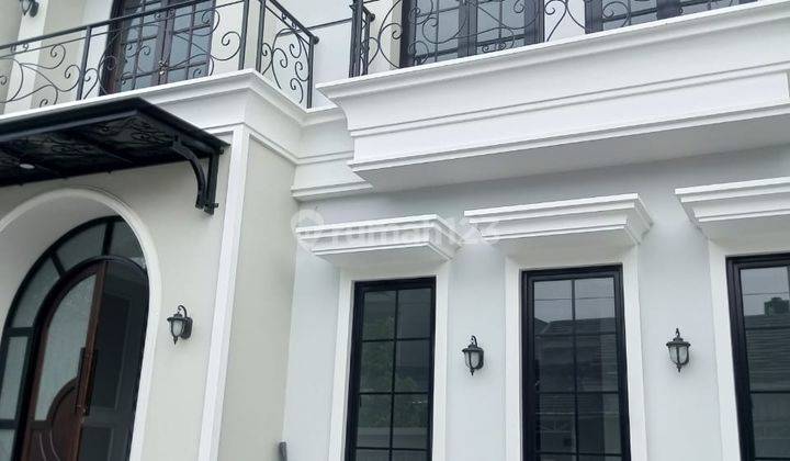 Dijual Rumah Cantik di Nusa Loka 1