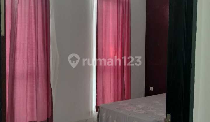 Dijual Rumah di Komplek Nusaloka Depan Taman. 2