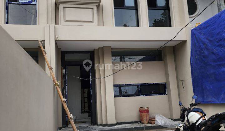 Dijual Rumah Baru Dengan Lokasi Strategis di Gading Serpong 1