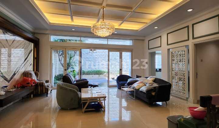 Dijual Cepat Rumah Bagus 3 Lantai SHM Di Garden House, Pik Jakut