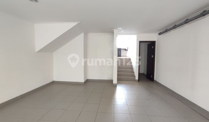 DIJUAL RUMAH 10X25 VIEW DANAU DI PIK 2 DIJUAL RUMAH 10X25 VIEW DANAU DI PIK 2