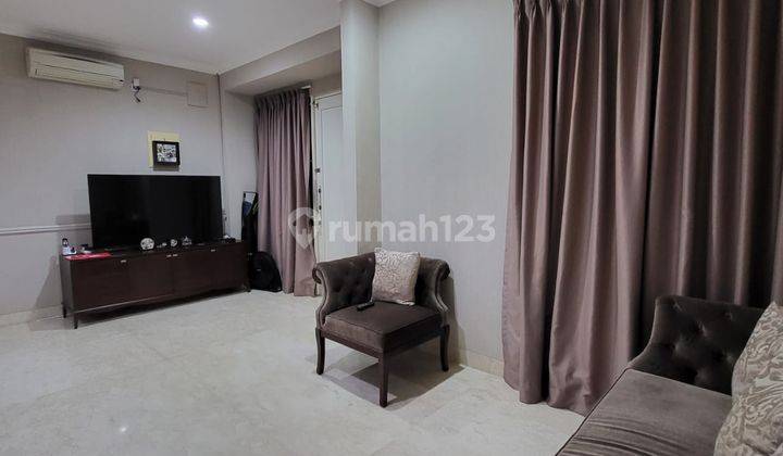 Dijual Cepat Rumah 6X15 3 Lantai SHM Di Golf Lake Residence 1