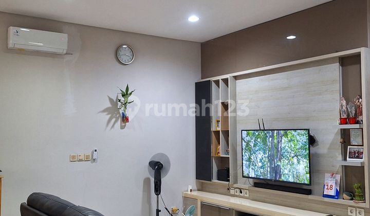 For Sale Ready-to-Occupy House in Golflake Residences 2