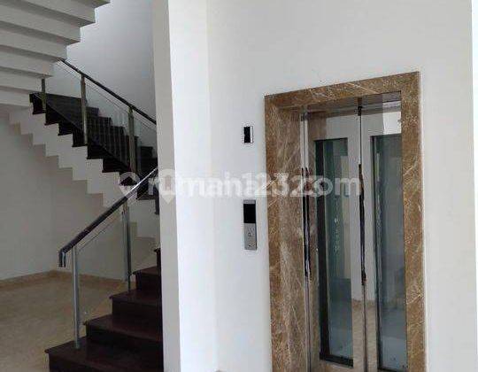 Disewakan Rumah Brand New The Chopin 3 Lantai Unfurnished  2