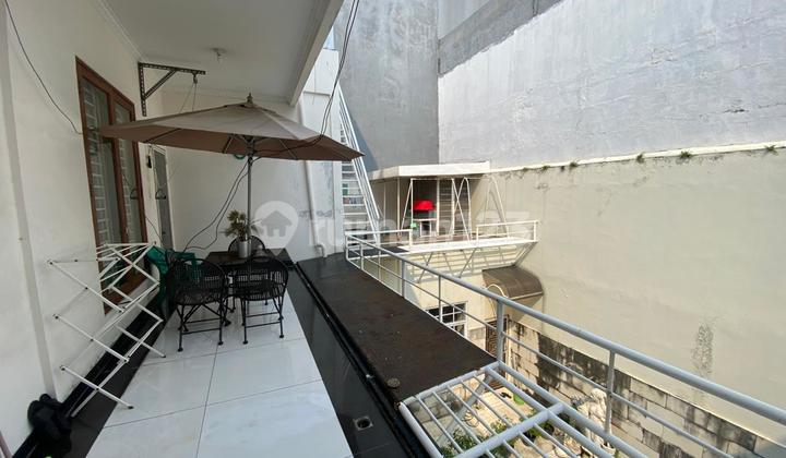 DIJUAL CEPAT RUMAH PHISINI INDAH 17X27 ADA SWIMM POOL 2