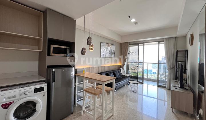 DISEWAKAN CEPAT APARTMENT GOLD COAST 1 BEDROOM, FULL FURNISHED 2