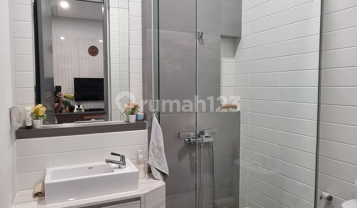 Aether Greenwich Fully Furnished For Quick Sale, Good SHM House 2