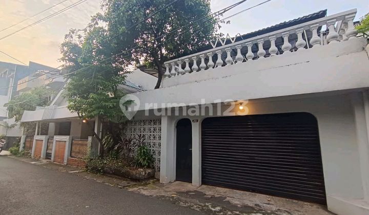 Di Jual Rumah di Patal Senayan Lokasi Strategys