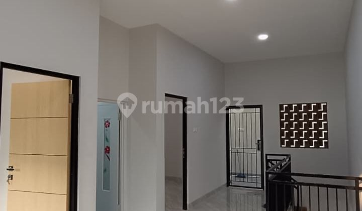 Di Jual Rumah di Taman Harapan Baru lokasi Strategys 2