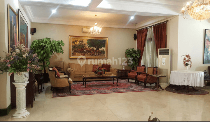 Dijual Rumah di Menteng Lokasi Strategys 1