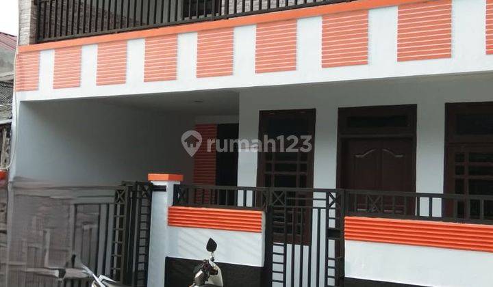 Dijual Rumah Di Harapan Indah, 2 Lantai 1