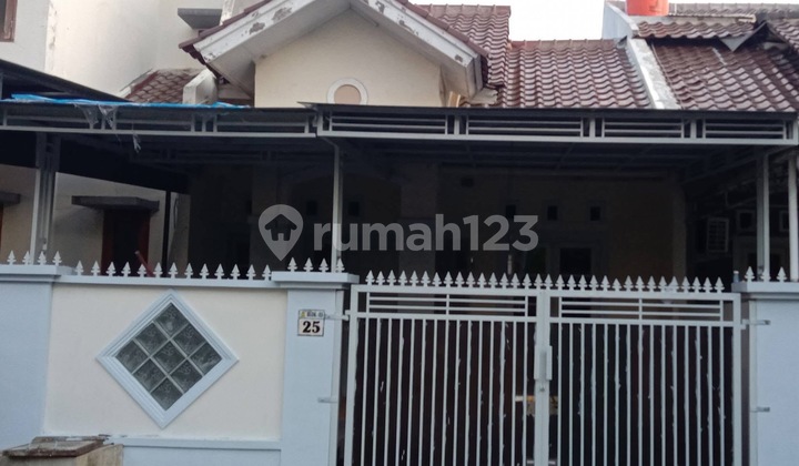 Dijual Rumah di Metland Cakung