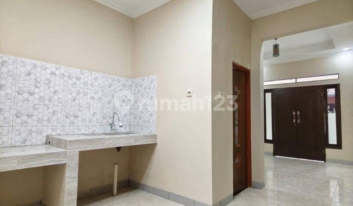 di Jual Rumah Di Taman Harapan Baru 2