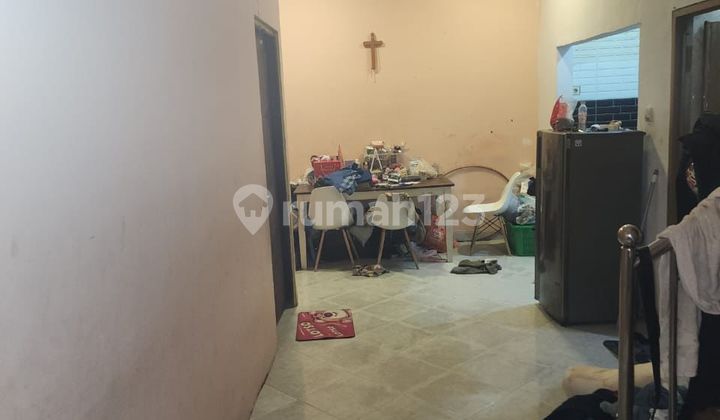 Dijual Rumah 2 Lantai di Kemayoran Jakarta Pusat 2