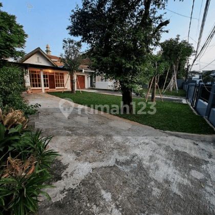 Dijual Rumah di Menteng Lokasi Strategys 1