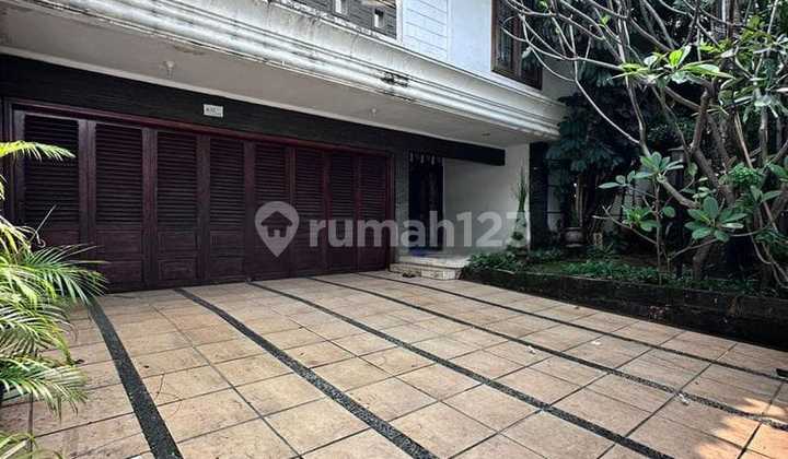 Di jual Rumah Murah di Senayan Lokasi strategys Di jual Rumah Murah di Senayan Lokasi strategys