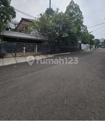Dijual Rumah Di Senayan Jalan Terusan Hanglekir Jakarta Selatan Dijual Rumah Di Senayan Jalan Terusan Hanglekir Jakarta Selatan