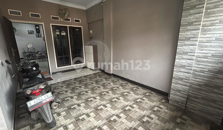 Dijual Rumah Dua Lantai di Pondok Ungu Permai 2
