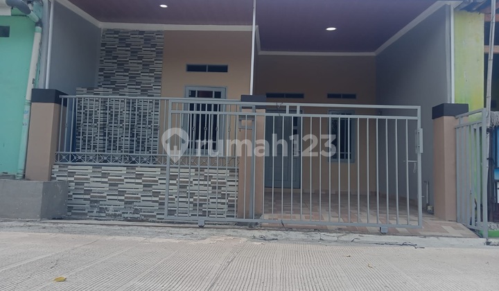 Di Jual Rumah di Taman Harapan Baru Lokasi Strategys Di Jual Rumah di Taman Harapan Baru Lokasi Strategys