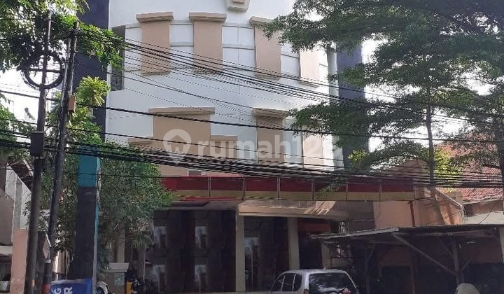 For Sale, Former Beauty Clinic in Tanah Abang, Central Jakarta