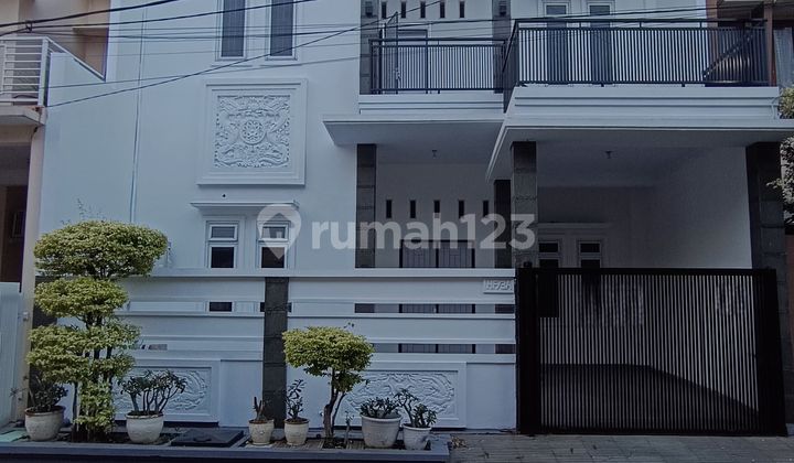 Di Jual Rumah Mewah di Harapan Indah Lokasi Strategys