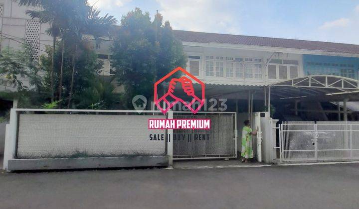 Rumah pakubuwono senayan simprug pondok indah kebayoran baru 1