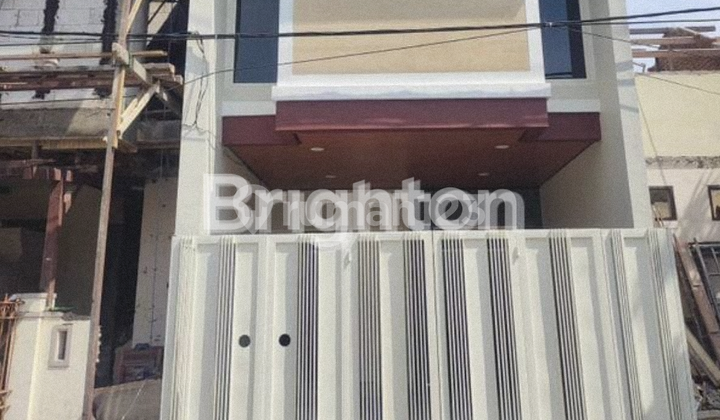 Mapan Barat Rungkut near Yakaya and Rungkut Industrial. 1